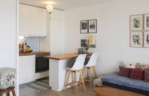Romainville Apartment | Charming Cozy Retreat Near the Heart of Paris