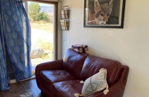 Banning Cabin | Cozy Tiny Home with Breathtaking Views and Spa Amenities