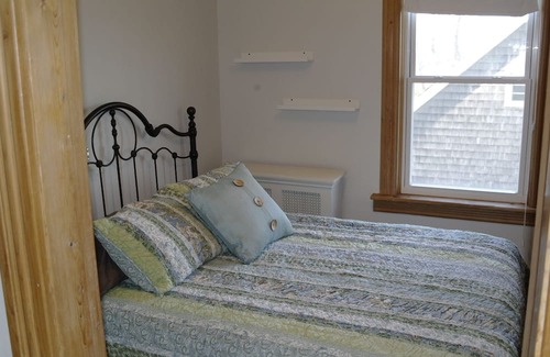 New London Other | Beautiful country home, close to golf courses, beaches and entertainment