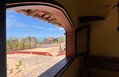 Canoa Quebrada Ski Chalet | Ocean View Retreat at Residencial Akronos with Spa & Kitchen
