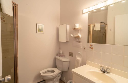 Mauricie Apartment | Discover 235 Veranda: Family-Friendly Retreat Awaits