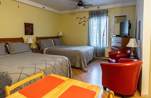 Mauricie Apartment | Family Adventure Awaits in Cozy 232 Space Hotel