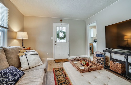 Lakeland House | Inviting Lakeland Home: Steps to St Croix River Awaits