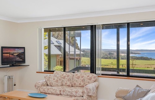 Barragga Bay Apartment | Relax at Cuttagee Beach Cottages Unit 2 with Ocean Views