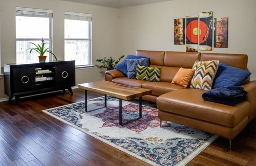 Cedar Hill House | Tranquil Retreat in Cedar Hill with Family-Friendly Amenities