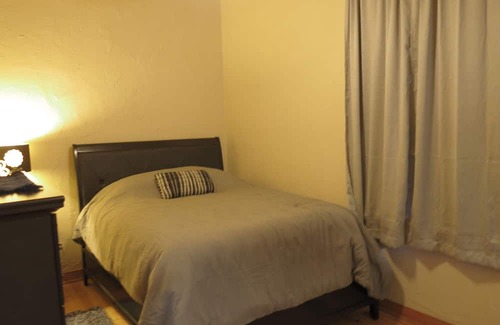 Bismarck Apartment | Inviting Downtown Apartment #5 for Your Next Stay