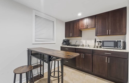 Springfield Apartment | Industrial style basement apartment near D.C.