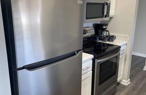 Graham Apartment | Tranquil Two Bedroom Retreat - Pet & Child Friendly Stay