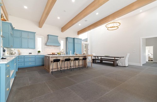 Martinsburg House | Riverside Retreat on the Potomac with Family-Friendly Amenities