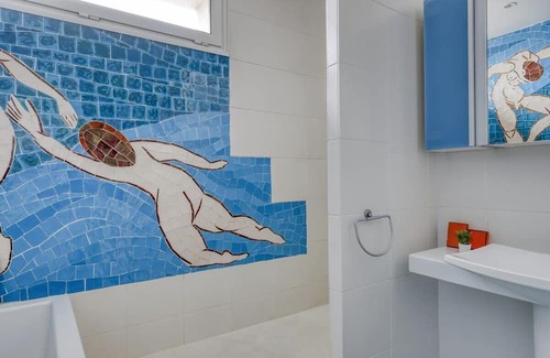 Saint-Mande Apartment | Inviting Flat with Rooftop Terraces - St Mandé