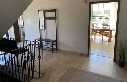 Kelberg Apartment | Ferienwohnung mit Balkon in Kelberg/nähe Nürburgring