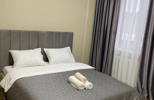 Nur-Sultan Apartment | Cozy Apartment at the Botanical Gardens with Breakfast