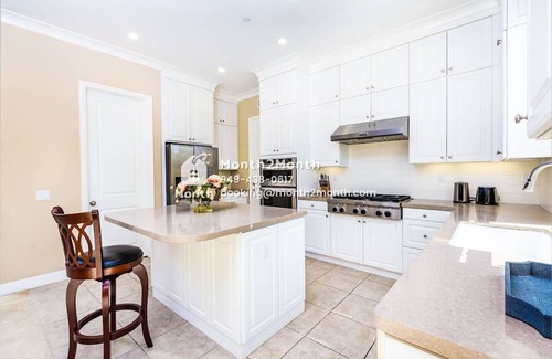Cypress Village House | Discover Manor on Thornapple: Family & Pet-Friendly Escape