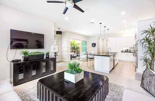Irvine House | Experience the Starry Sky at Terrapin #9441 with Great Amenities