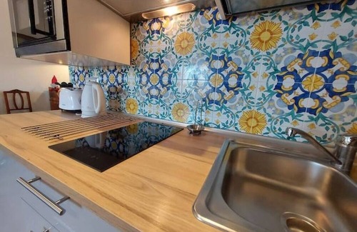 Chiaia Apartment | Top-Rated Wenner House in Naples - Family & Pet Friendly