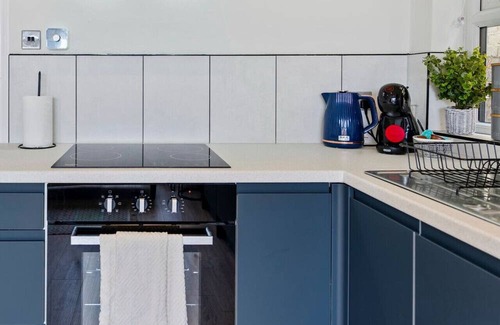 Kettering Apartment | Modern Apartment in Kettering - Family-Friendly & Convenient