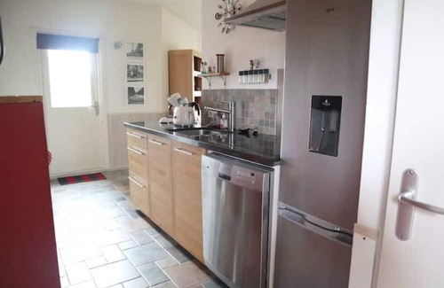 Lussan Apartment | Relaxing Gîte Le Maél with Private Pool and Spa Retreat