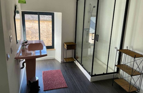 Sarrazac House | Homerez - House for 8 ppl. with garden and terrace at Cressensac-Sarrazac