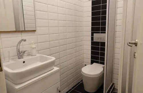 Talimhane House | Cozy Studio Apartment with Private Garden in Taksim