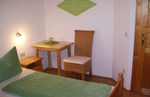 Neukirchen Beim Heiligen Blut Apartment | Nice apartment in Tuscany