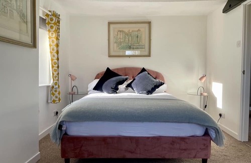 Llanfarian Apartment | Enjoy Cardigan Bay: Family-Friendly Apartment Retreat