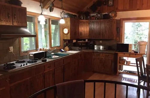 Hackensack House | Idyllic A-Frame Retreat on Birch Lake for Families