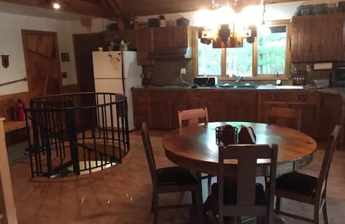 Hackensack House | Idyllic A-Frame Retreat on Birch Lake for Families