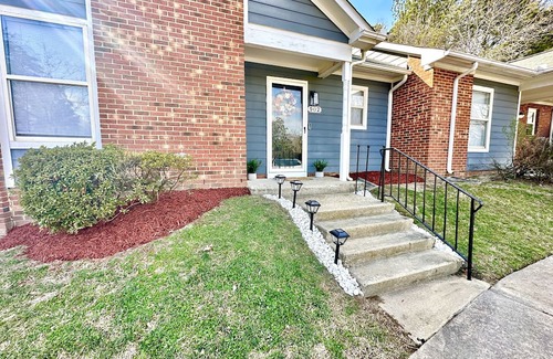 Knightdale House | Quiet Luxury Townhome in Prime Location - Family Friendly