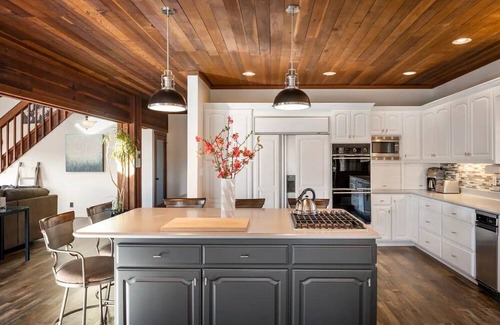 Forestville House | Relaxing Couples Retreat with Hot Tub & Scenic Views