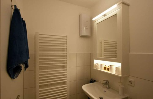Lobstaedt Apartment | Family-Friendly House in Reed: Cozy Apartment Awaits