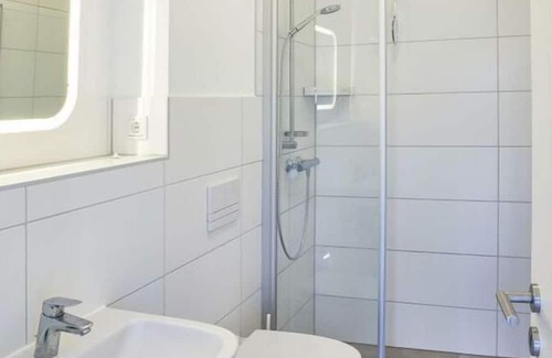 Lobstaedt Apartment | Family-Friendly Retreat in Reed: Comfortable Apartment 4
