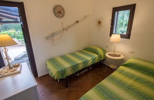 Porto Pollo House | Cozy Holiday House Palau for Families with Breakfast Included