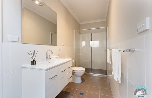 Shell Cove House | Discover Bass Point Shell Cove Holiday Home for Families