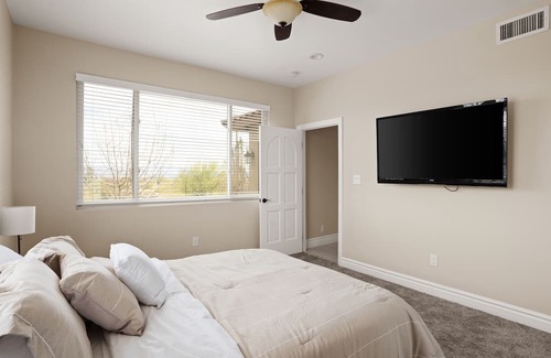 Sunrise Desert Vistas House | Pet-Friendly 4BR Desert Retreat with Panoramic Views