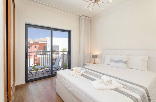 Pera House | Discover Family-Friendly Comfort at Pêra Gardens Villa