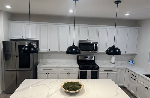 Fox Valley House | Discover Tranquility in Naperville, Chicago's Hidden Gem