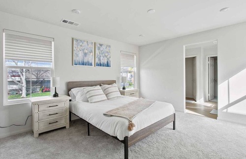 Westmont House | Serene Oasis Residence on Rio Grande with Family Amenities