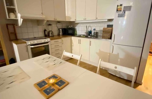 Tullinge Apartment | Stylish Apartment with Ocean View, 10 Min to City