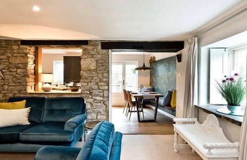 Litton Cottage | Charming Boutique Cottage in Picturesque Litton, Sleeps 5