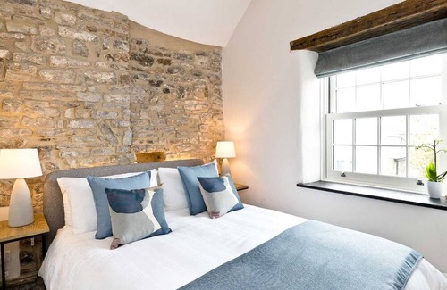 Litton Cottage | Charming Boutique Cottage in Picturesque Litton, Sleeps 5