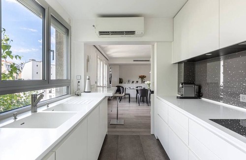 L'Europe Apartment | Magnifique duplex proche du parc Monceau