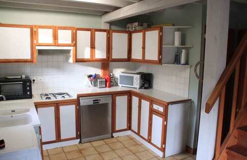 Prechac House | Family-Friendly Maison Near Argelès-Gazost with Kitchen