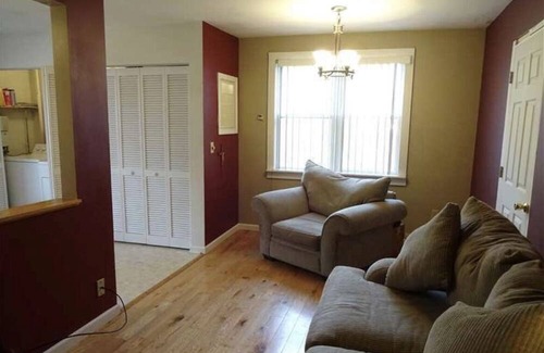 Fayetteville House | Charming Fayetteville Ranch: Pet-Friendly & Close to Town