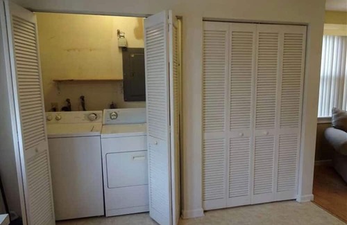 Fayetteville House | Charming Fayetteville Ranch: Pet-Friendly & Close to Town