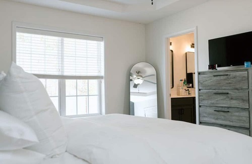 Aberdeen House | Book Your Stay for the US Open: Family-Friendly Haven