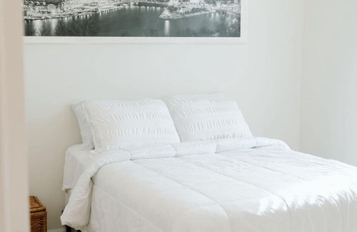 Aberdeen House | Book Your Stay for the US Open: Family-Friendly Haven