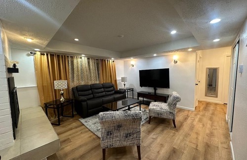 Northeast Anchorage Apartment | Family-Friendly Retreat: Central Location Near Downtown