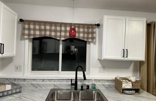 Northeast Anchorage Apartment | Family-Friendly Retreat: Central Location Near Downtown