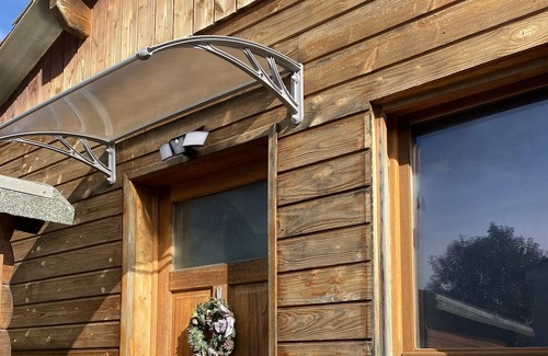 Carnoules Ski Chalet | Discover Family-Friendly Comfort at Chalet Pignantais