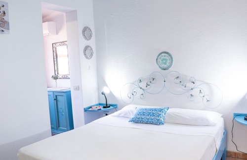 Costa Rei Villa | Seaside Villa with Garden, BBQ & Ocean Views Awaits You